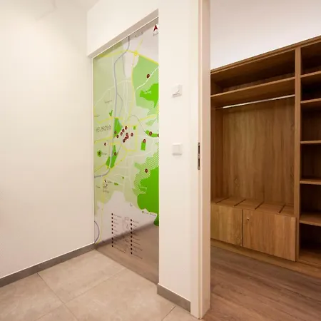 Cafe & Wein Gaestehaus Kurz Apartment *