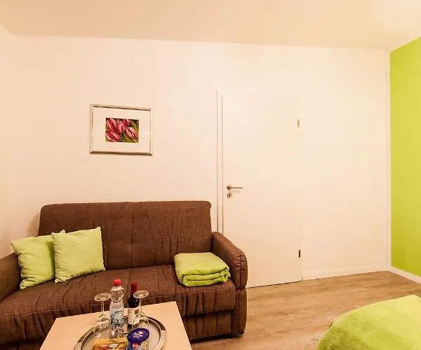 Cafe & Wein Gaestehaus Kurz Appartement Heilbronn