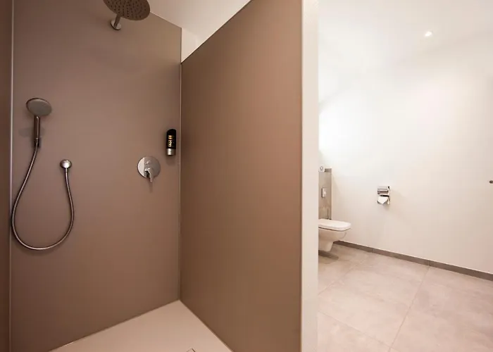 Cafe & Wein Gaestehaus Kurz *