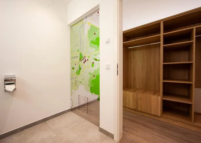 Cafe & Wein Gaestehaus Kurz Appartement *