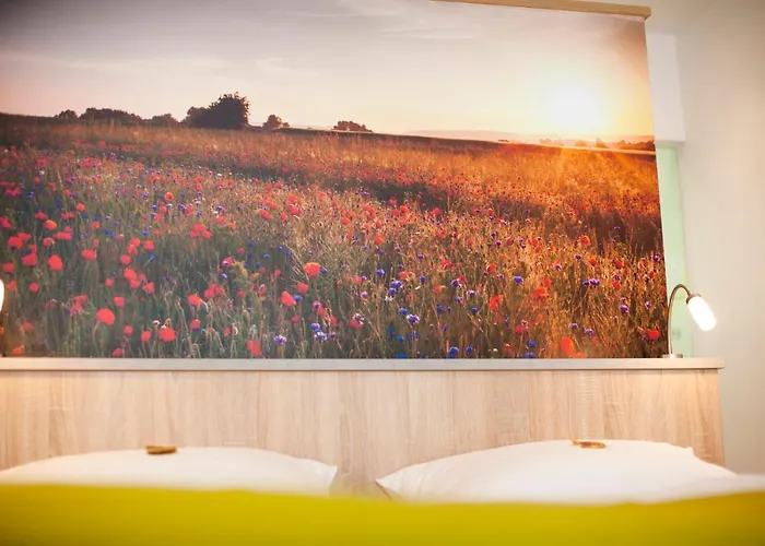 Cafe & Wein Gaestehaus Kurz